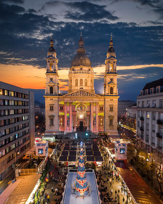 Budapest Christmas Market - Advent Basilica Budapest - Best Christmas Market in Europe - Copyright ZGPhotography